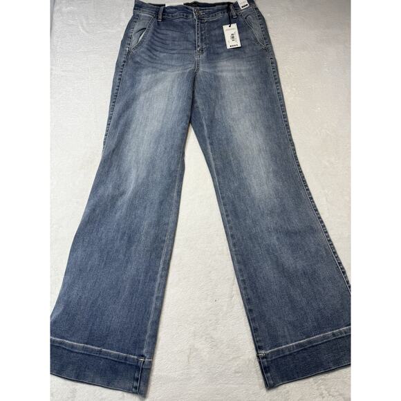 Judy Blue Wide Leg Jeans Mid Wash Quiet Luxury SZ 15 NWT - Picture 2 of 12